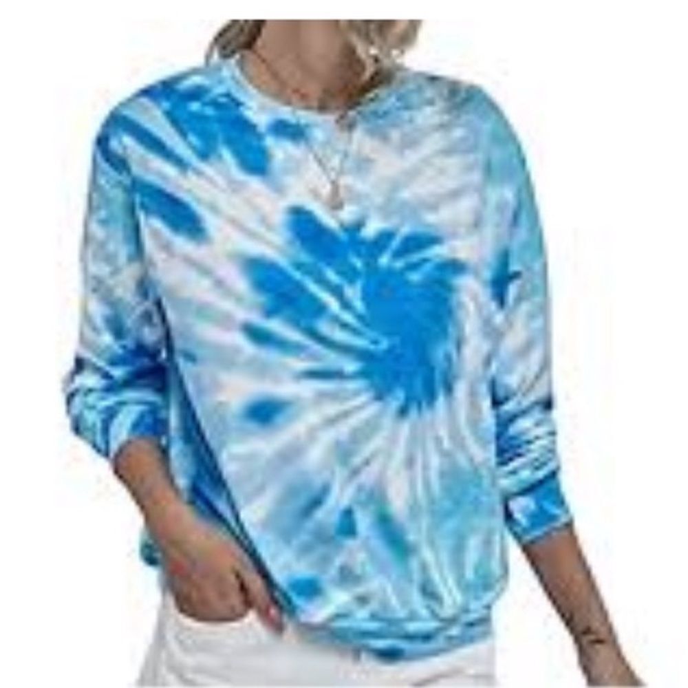 ✨ JANE AND DELANCEY blue tie dye sweatshir✨
